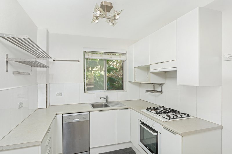 Photo - 4/60 Soldiers Avenue, Freshwater NSW 2096 - Image 3