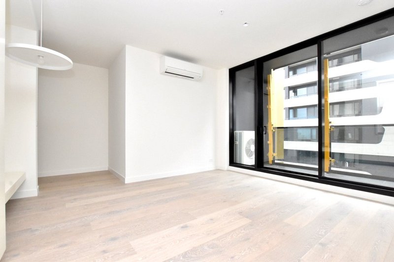 Photo - 4609/398 Elizabeth Street, Melbourne VIC 3000 - Image 2