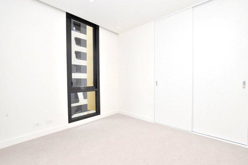 Photo - 4609/398 Elizabeth Street, Melbourne VIC 3000 - Image 7