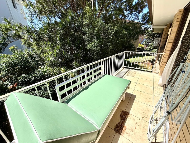 Photo - 4/61 Bayview Street, Runaway Bay QLD 4216 - Image 11