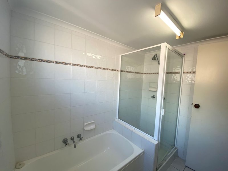 Photo - 4/61 Bradman Avenue, Maroochydore QLD 4558 - Image 8