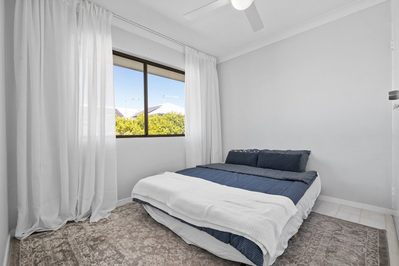 Photo - 4/61 Real Street, Annerley QLD 4103 - Image 10