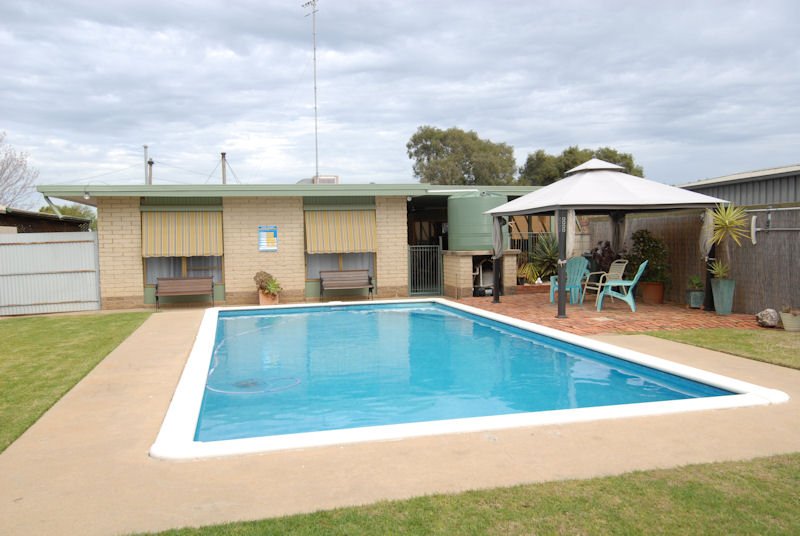 Photo - 461 Sloane Street, Deniliquin NSW 2710 - Image 10