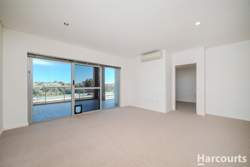 Photo - 46/10 Roebuck Drive, Salter Point WA 6152 - Image 6
