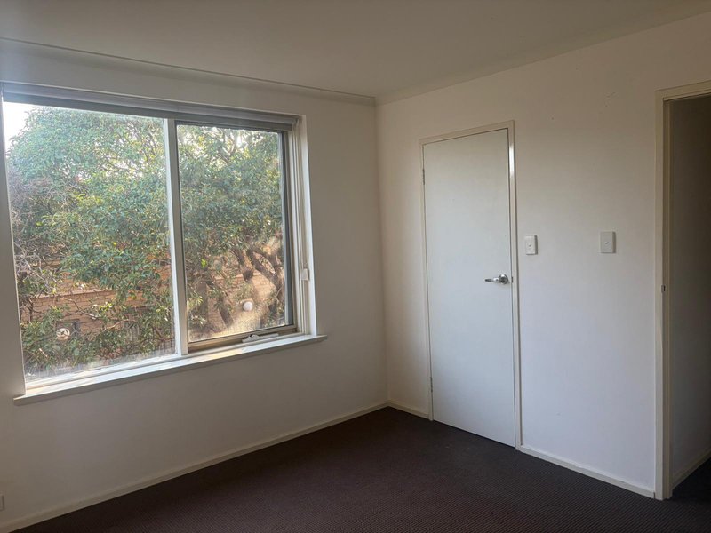 Photo - 4/612 Moreland Road, Brunswick West VIC 3055 - Image 4