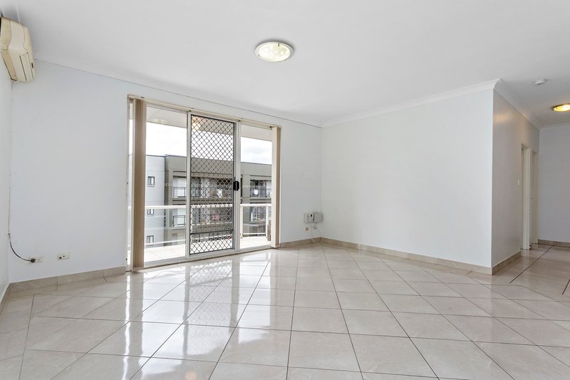 Photo - 46/13-19 Devitt Street, Blacktown NSW 2148 - Image 4