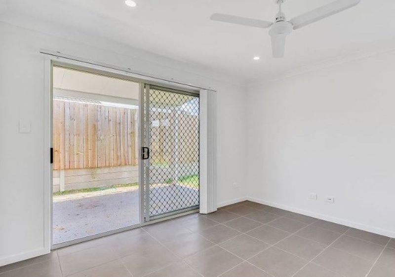 Photo - 46/15 Waratah Way, Morayfield QLD 4506 - Image 4