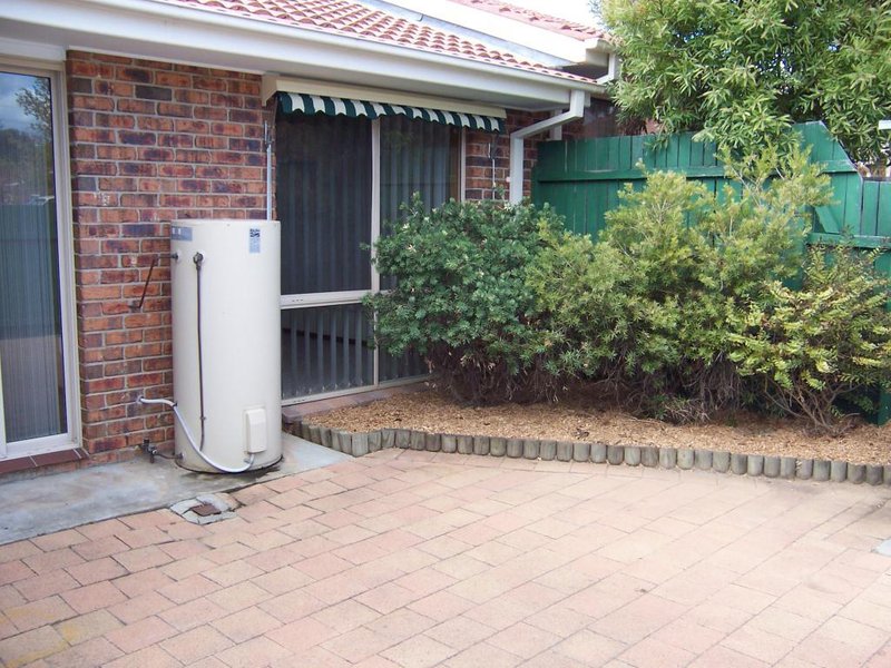 Photo - 46/158 Starke Street, Holt ACT 2615 - Image 3