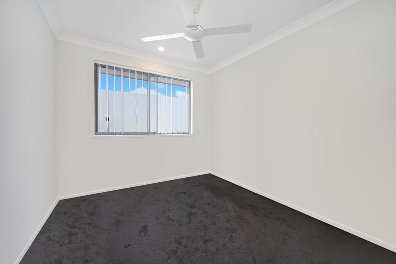 Photo - 46/18 Bronzewing Street, Redbank Plains QLD 4301 - Image 5