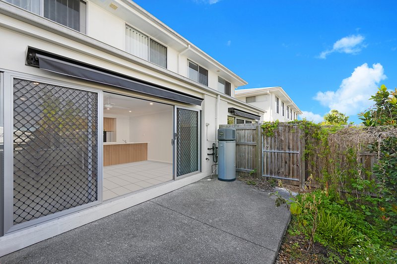 Photo - 46/18 Bronzewing Street, Redbank Plains QLD 4301 - Image 8
