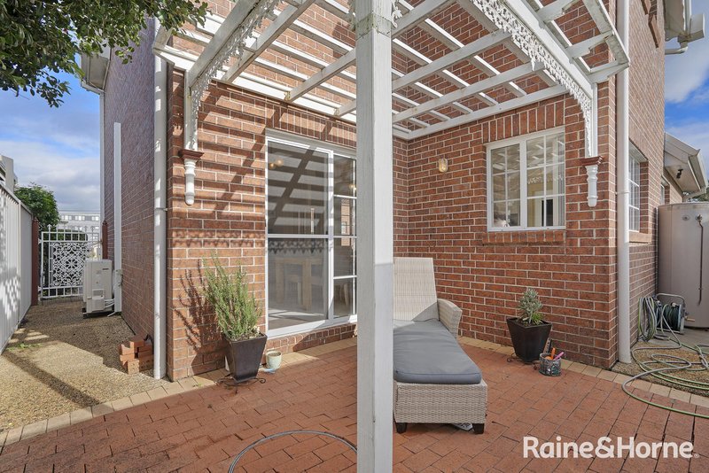 Photo - 4/62 Albert Street, Warners Bay NSW 2282 - Image 18