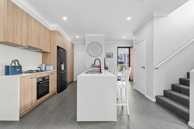 Photo - 46/28 Bonogin Road, Mudgeeraba QLD 4213 - Image 5