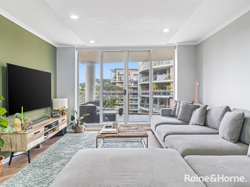 Photo - 462/80 John Whiteway Drive, Gosford NSW 2250 - Image 5