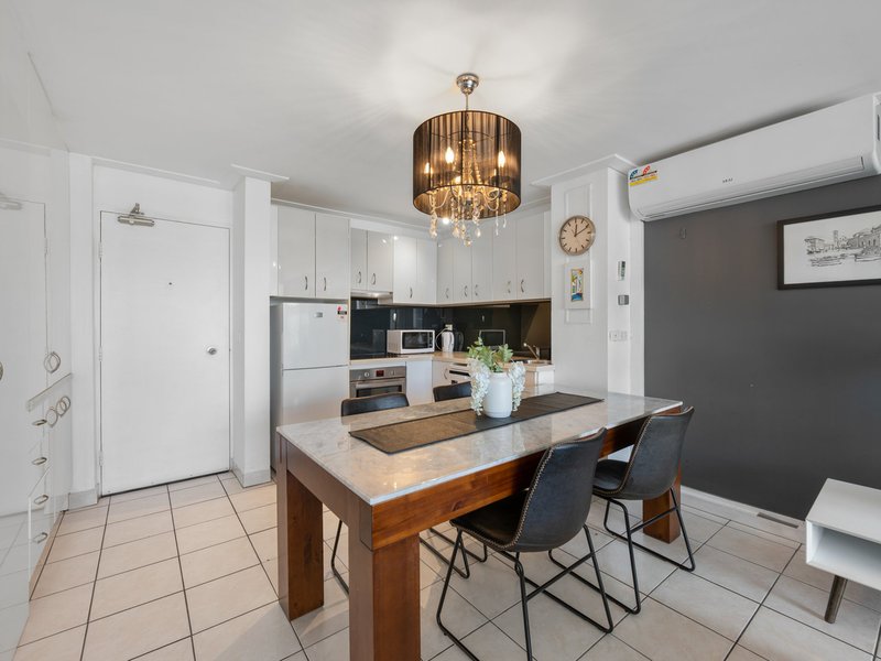 Photo - 46/2943 Surfers Paradise Blvd , Surfers Paradise QLD 4217 - Image 3