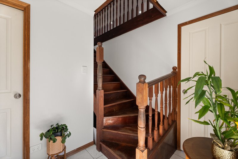 Photo - 463 Boat Harbour Drive, Torquay QLD 4655 - Image 12