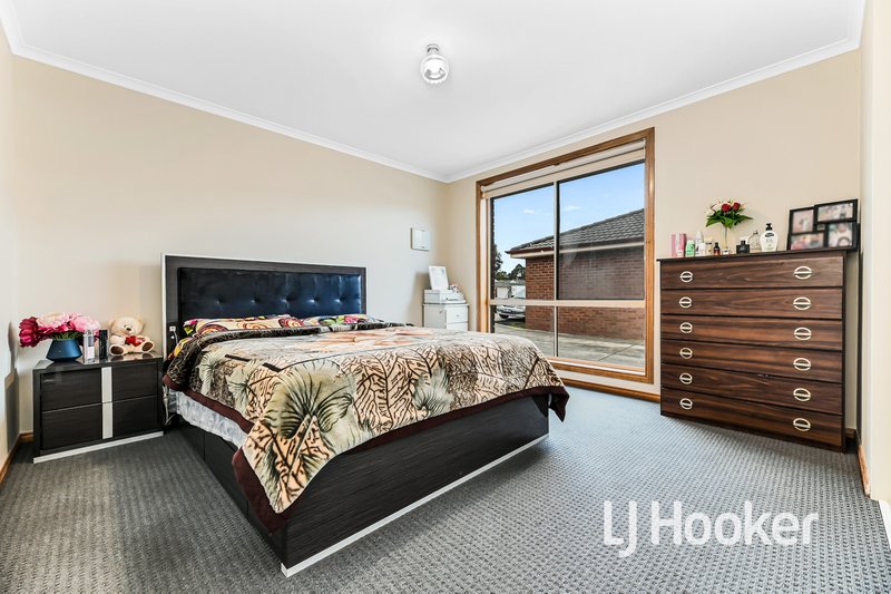 Photo - 4/63 Pommel Street, Pakenham VIC 3810 - Image 10