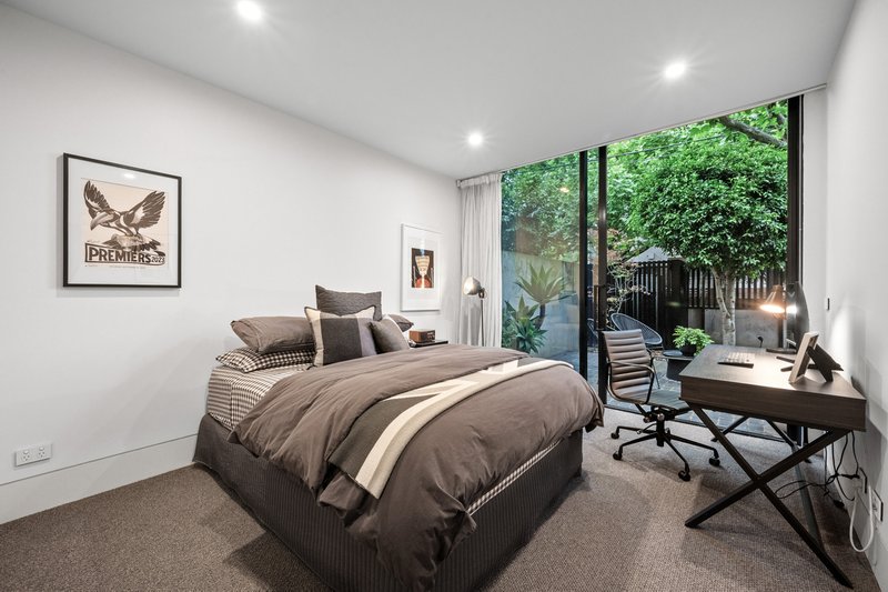 Photo - 4/631 Orrong Road, Toorak VIC 3142 - Image 10