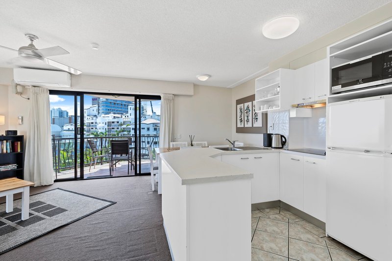 Photo - 46/32 River Esplanade, Mooloolaba QLD 4557 - Image 6