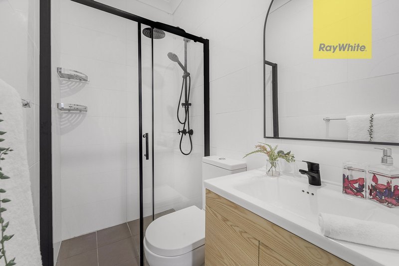 Photo - 4/64 Belmore Street, North Parramatta NSW 2151 - Image 8