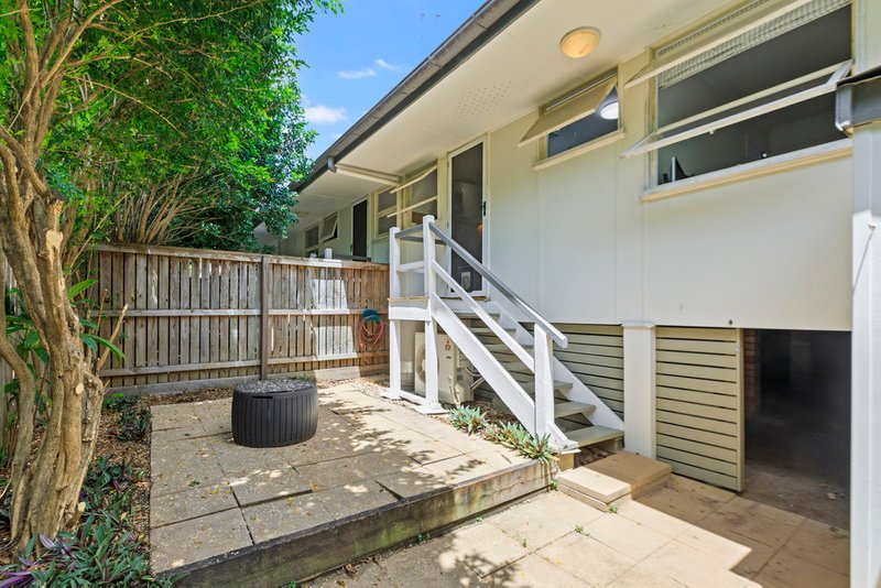 Photo - 4/64 Chester Road, Annerley QLD 4103 - Image 3