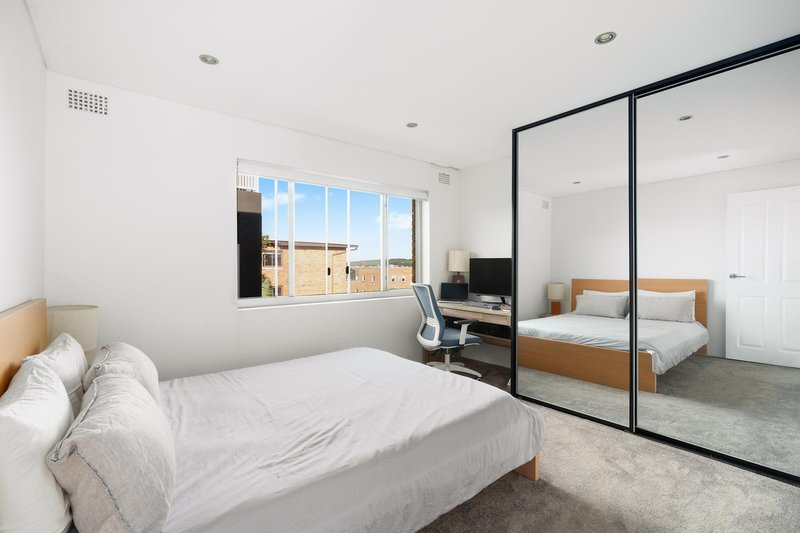 Photo - 4/64 Crown Road, Queenscliff NSW 2096 - Image 5