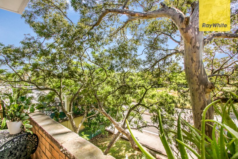 Photo - 4/64 O'Connell Street, Parramatta NSW 2150 - Image 9