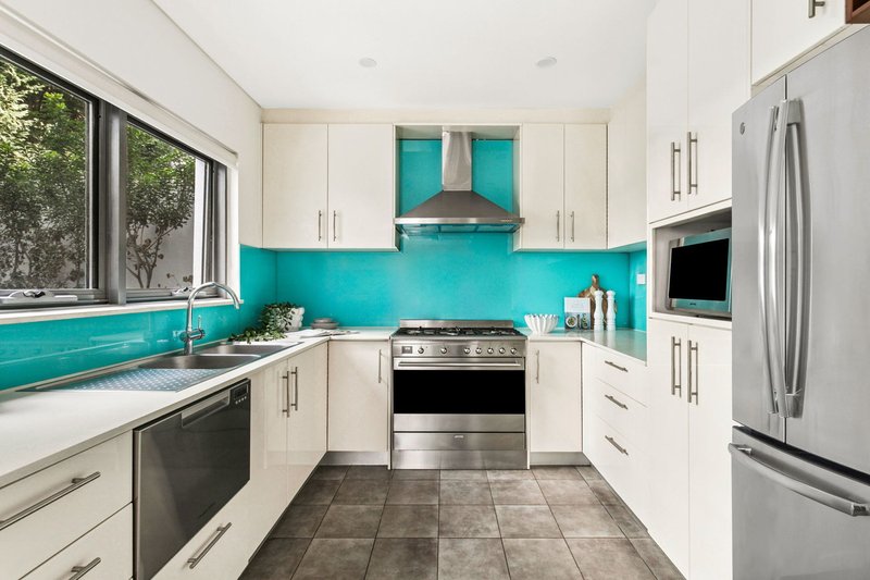 Photo - 4/64 Renwick Street, Leichhardt NSW 2040 - Image 5