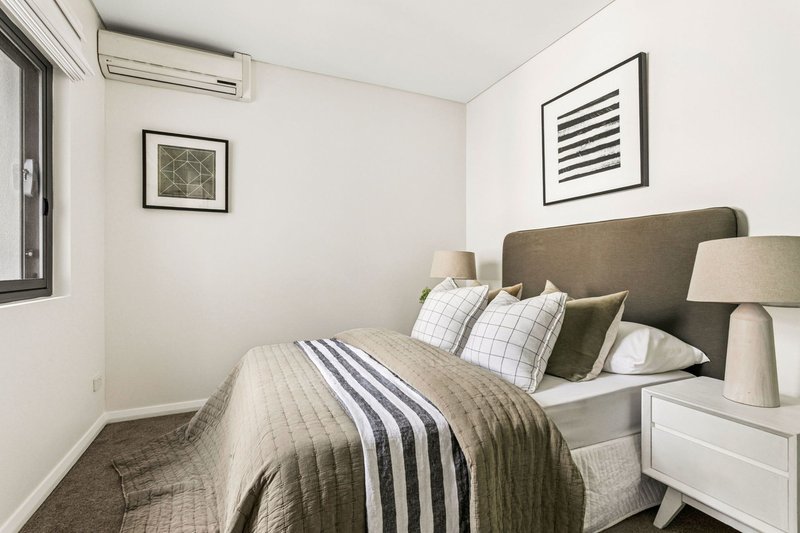 Photo - 4/64 Renwick Street, Leichhardt NSW 2040 - Image 9