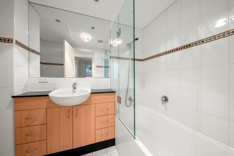 Photo - 4/65 Carrington Road, Waverley NSW 2024 - Image 5