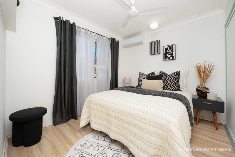 Photo - 4/65 Cook Street, North Ward QLD 4810 - Image 9