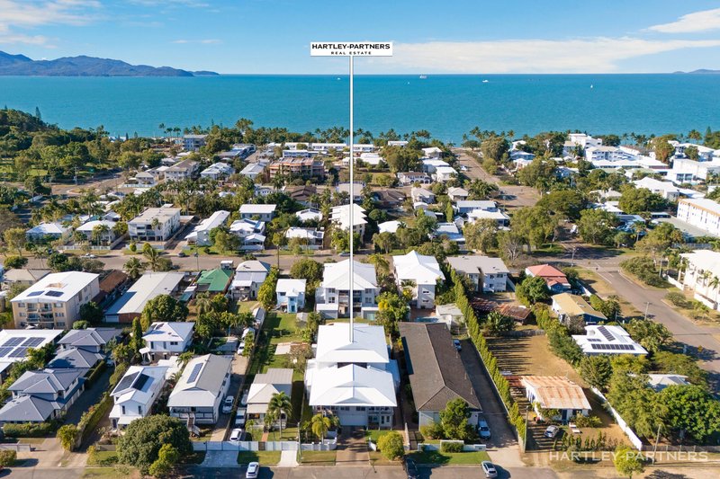 Photo - 4/65 Cook Street, North Ward QLD 4810 - Image 11