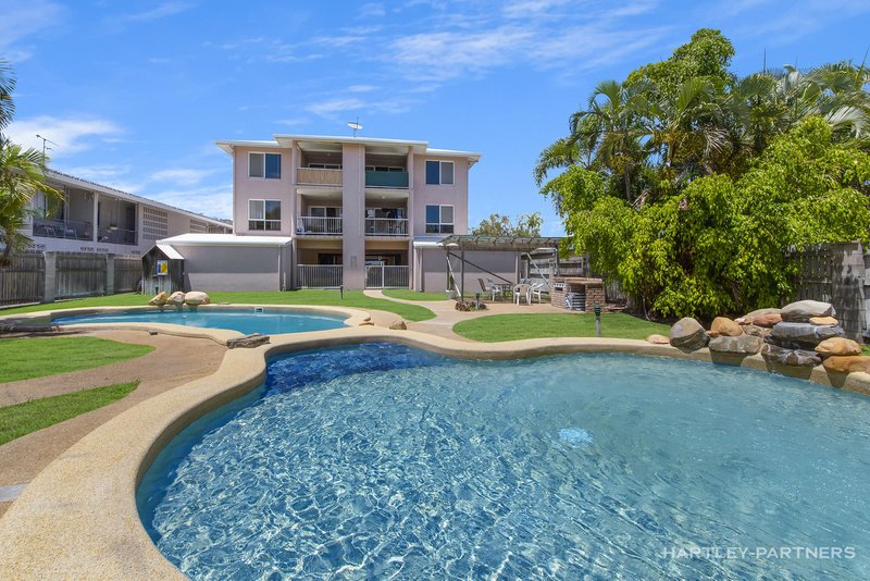 Photo - 4/65 Cook Street, North Ward QLD 4810 - Image 13