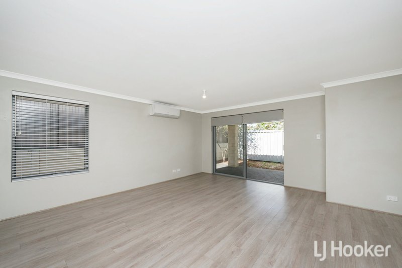 Photo - 4/65 Eynesford Street, Gosnells WA 6110 - Image 5