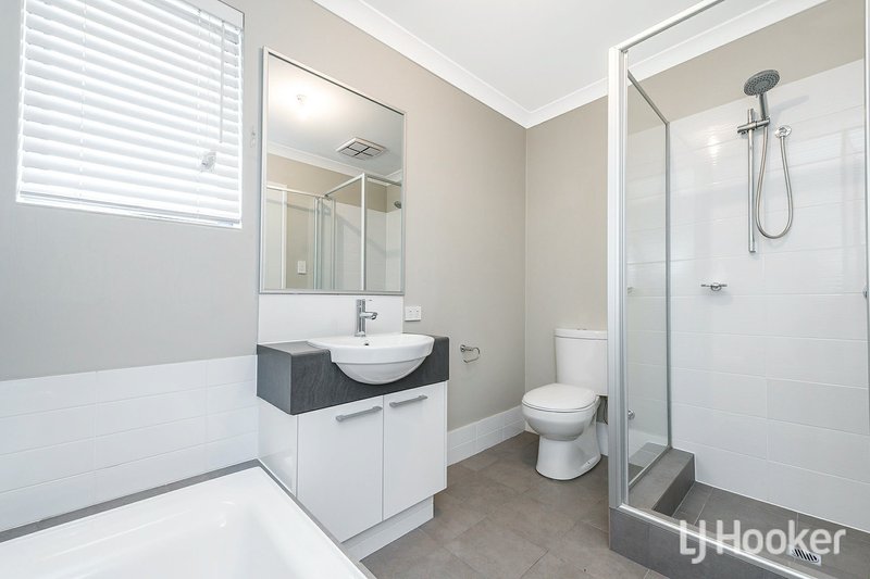 Photo - 4/65 Eynesford Street, Gosnells WA 6110 - Image 15