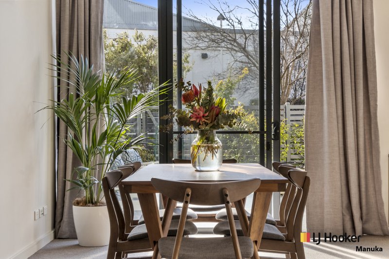 Photo - 4/65 Giles Street, Kingston ACT 2604 - Image 5