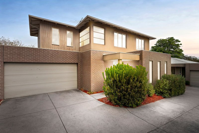 Photo - 4/65 Hillcrest Road, Frankston VIC 3199 - Image 1