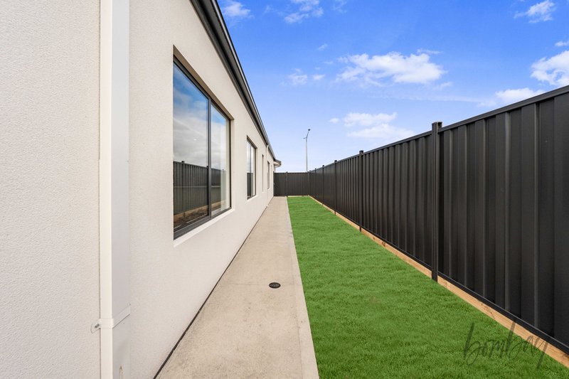 Photo - 465 Lithgow Street, Beveridge VIC 3753 - Image 13