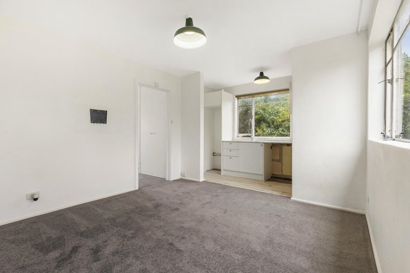 Photo - 4/65 Melba Street, Downer ACT 2602 - Image 4