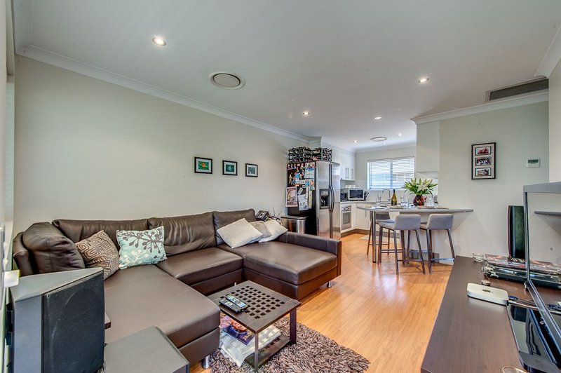 Photo - 4/65 Nellie Street, Nundah QLD 4012 - Image 2