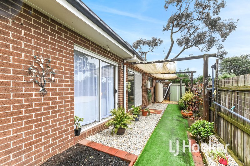 Photo - 4/65 Somerville Road, Hampton Park VIC 3976 - Image 11