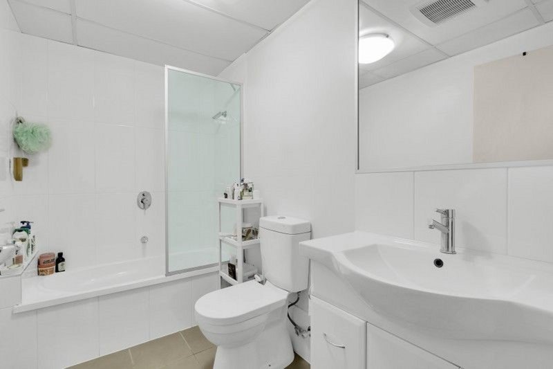 Photo - 46/51 Playfield Street, Chermside QLD 4032 - Image 6