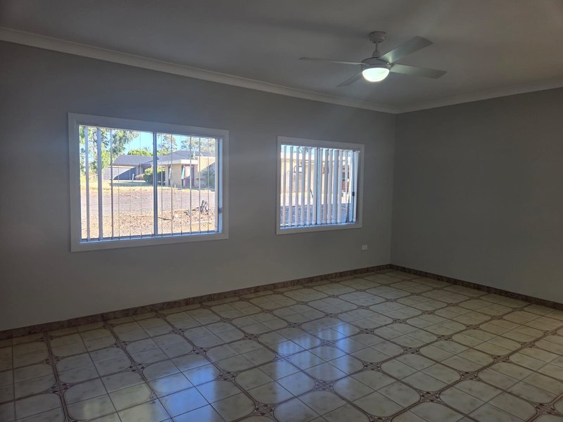 Photo - 465B Twelfth Avenue, , Rossmore NSW 2557 - Image 9