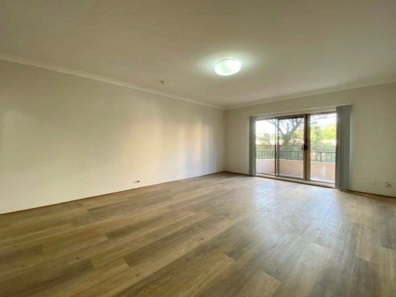 Photo - 4/66-72 Marlborough Road, Homebush West NSW 2140 - Image 2