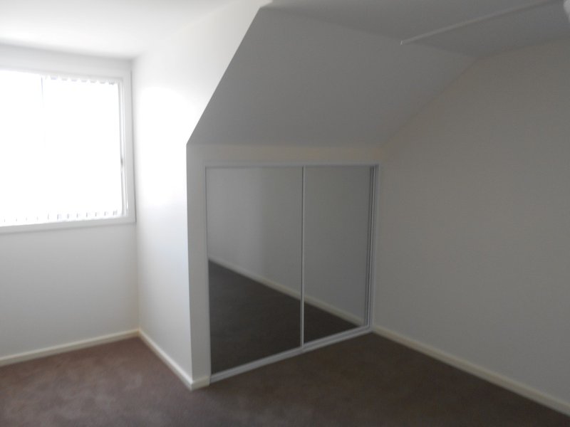 Photo - 4/66 Brisbane Street, Oxley Park NSW 2760 - Image 6