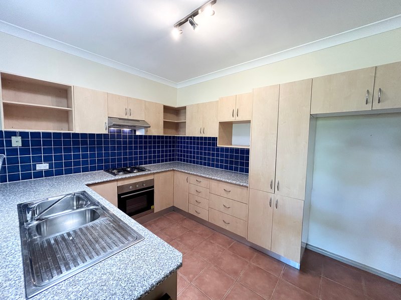 Photo - 4/66 Church Street, Wollongong NSW 2500 - Image 2