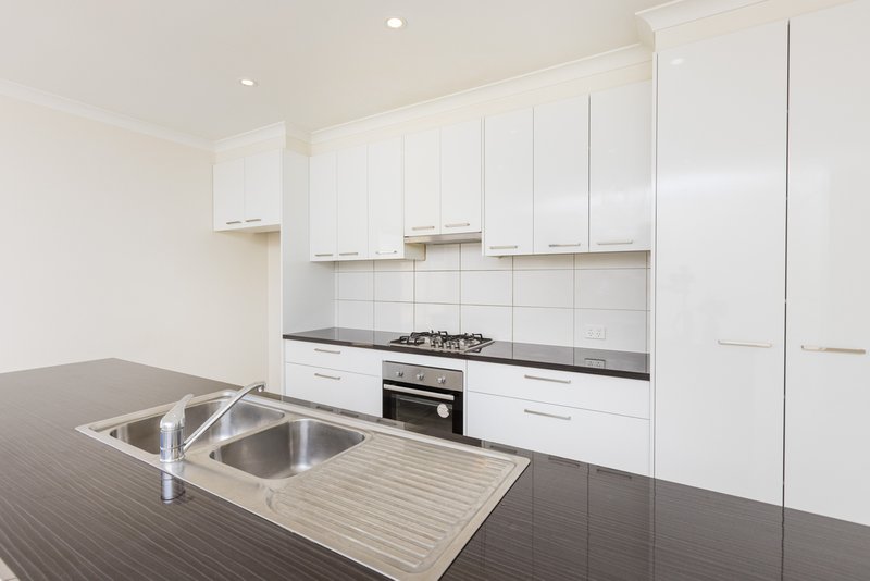 Photo - 466 Riverside Avenue, Mildura VIC 3500 - Image 2