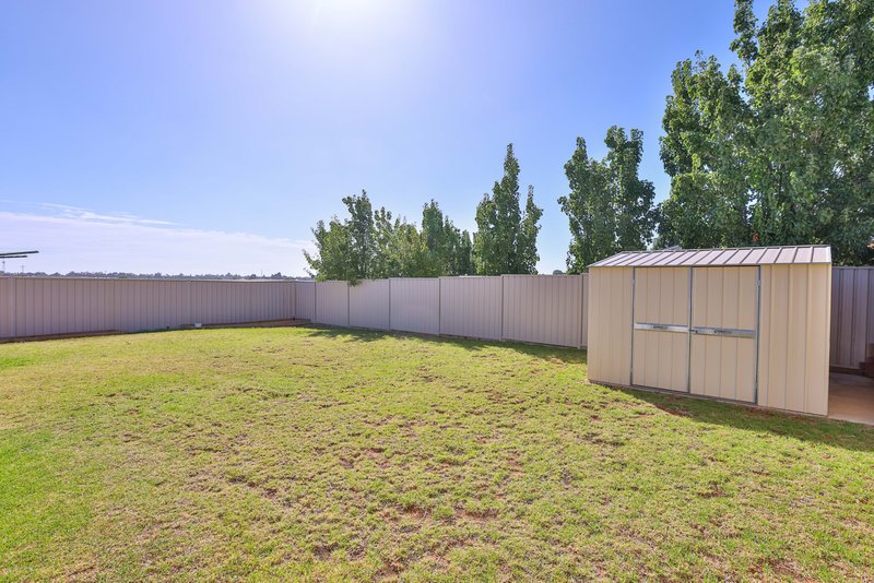 Photo - 466 Riverside Avenue, Mildura VIC 3500 - Image 15