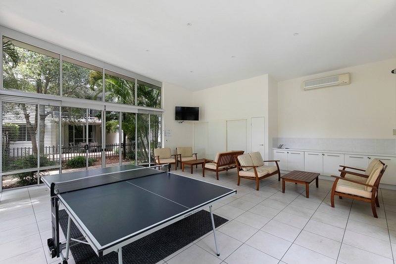 Photo - 46/68 Pulgul Street, Urangan QLD 4655 - Image 12