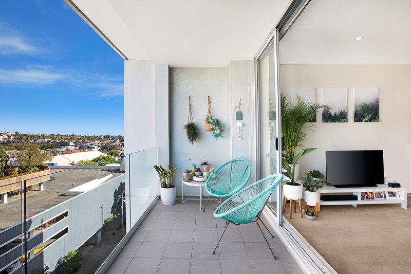 Photo - 46/7-15 Newland Street, Bondi Junction NSW 2022 - Image 2