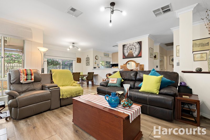 Photo - 4/67 Abbotswood Parkway, Erskine WA 6210 - Image 3